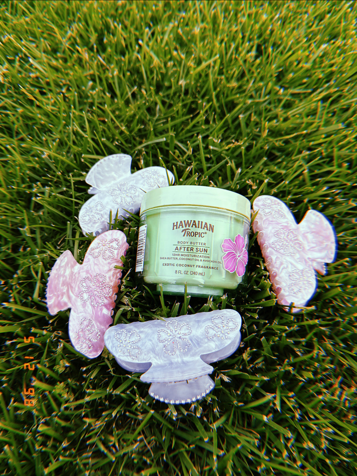 Blushing Clover Clip
