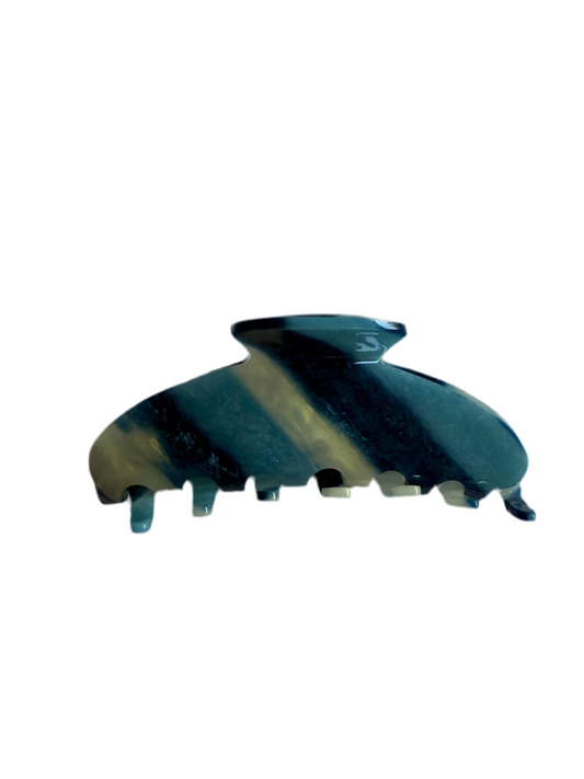 Simply Blue Clip